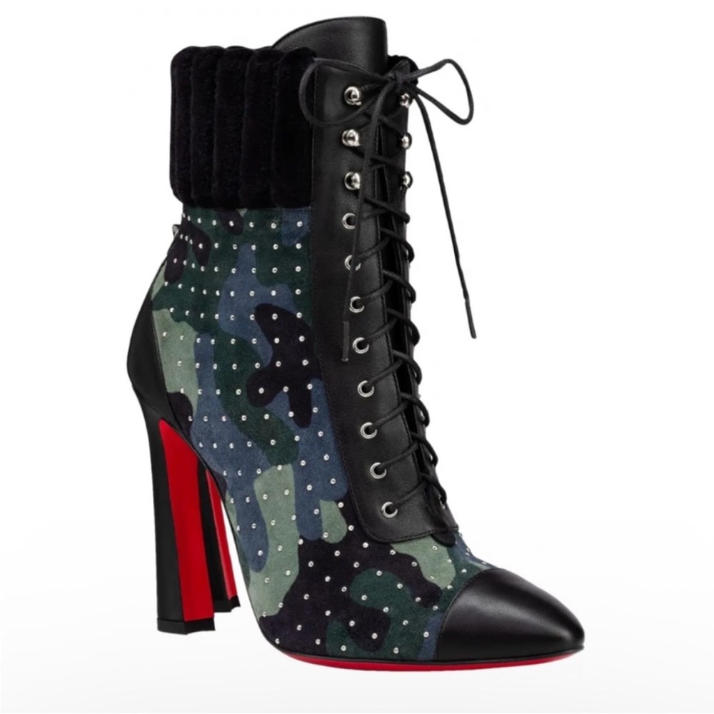 Christian Louboutin Dakita Camo
Plume Crystal accent booties RETAIL 1,995